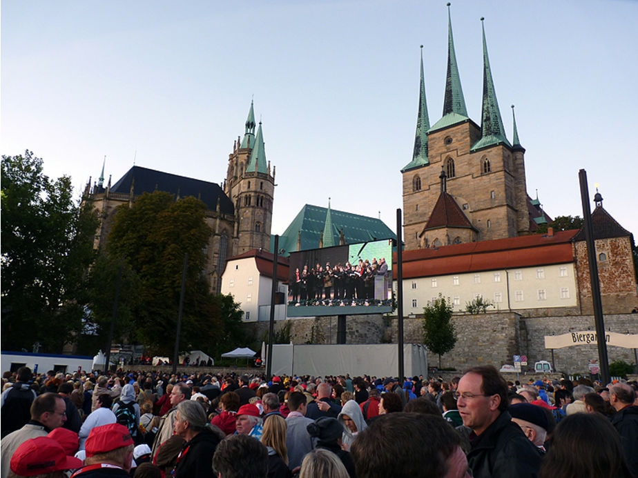 Naumburger pilgerten zum Heiligen Vater nach Erfurt (Foro: Karl-Franz Thiede)